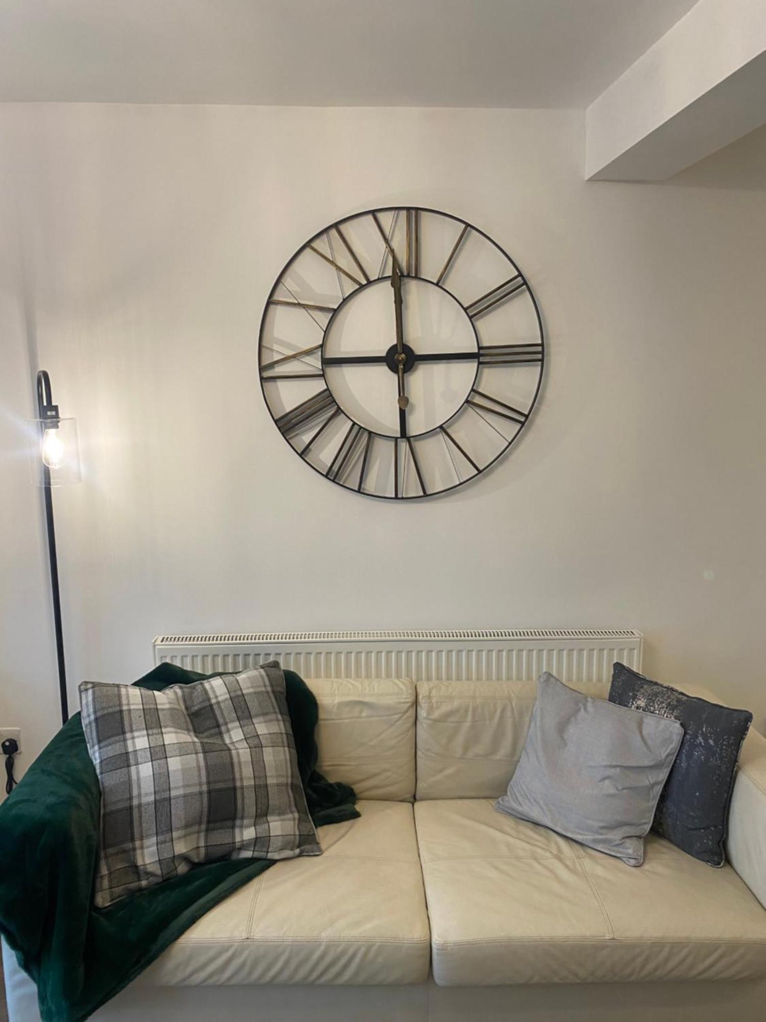 2-bed With Free Wifi, 2-minute Walk To & Pier Apartment Brighton